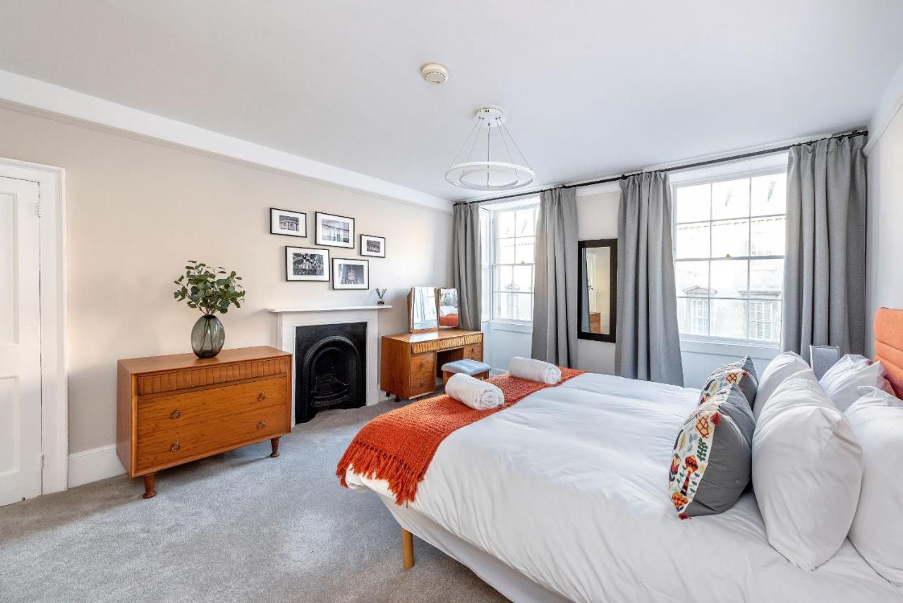 Abbey View Apartment